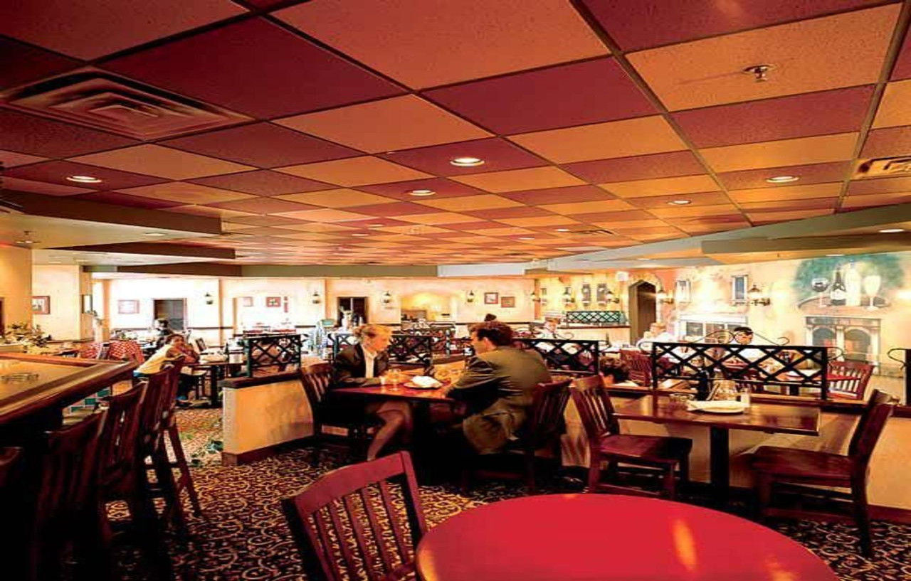 Quality Inn And Suites Montreal East מראה חיצוני תמונה